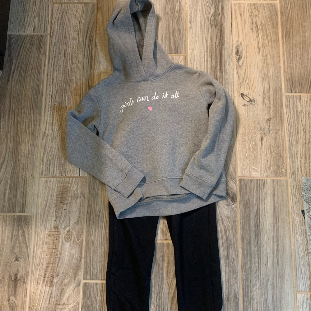 Girls hooded sweatshirt and sweatpants